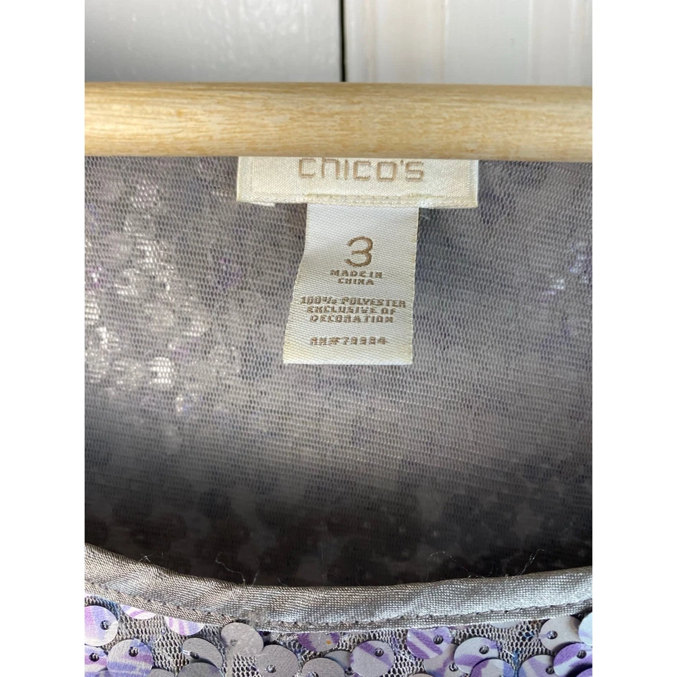 Женская майка Chico's размер 3 серебристая серая с блестками - Изображение 2 из 4