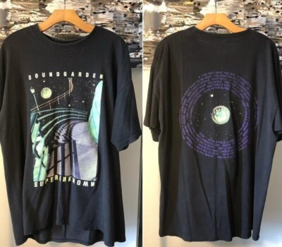 Soundgarden Superunknown Glow-in-the-Dark 1994 Black Unisex Tshirt S-5XL