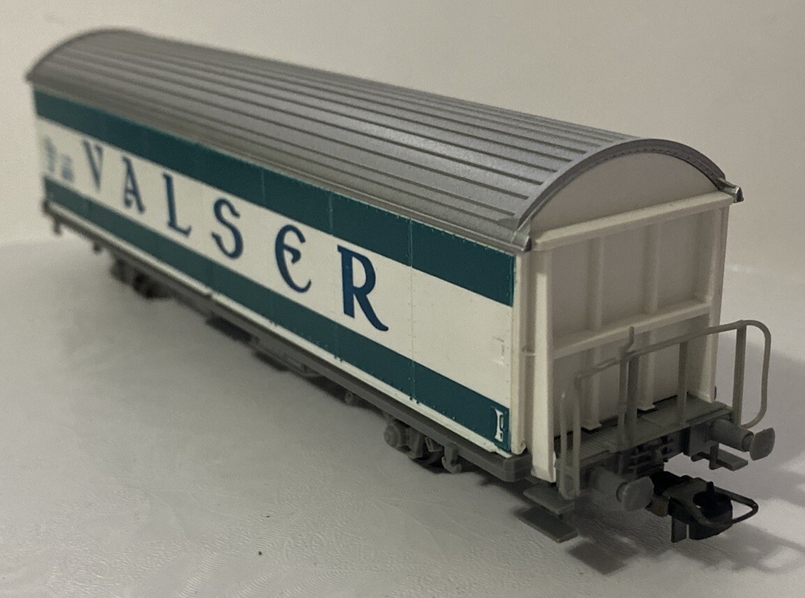 Picture 2 of 6