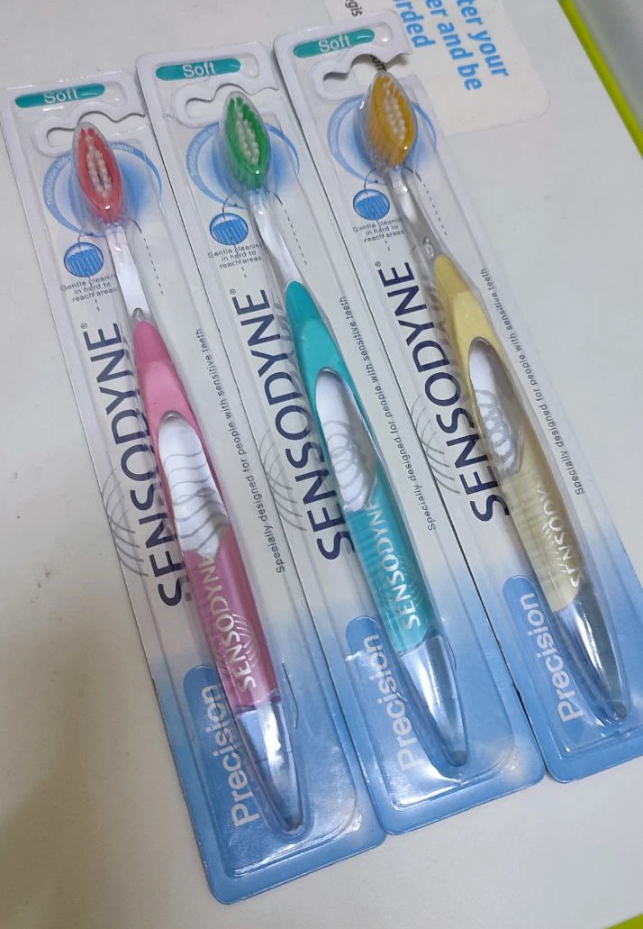 3 x SENSODYNE PRECISION SOFT Toothbrush Silky Bristles for