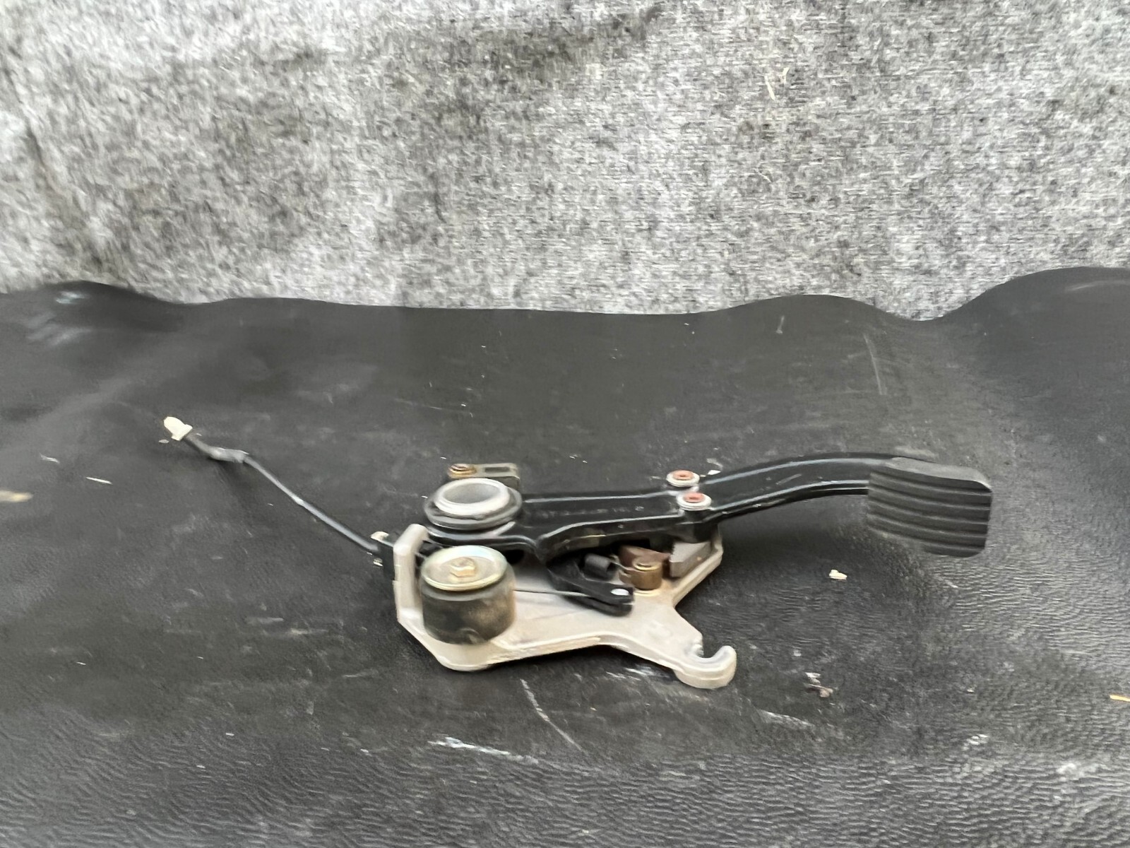 MERCEDES W140 S500 S420 400SE 400SELEMERGENCY EBRAKE PARKING BRAKE