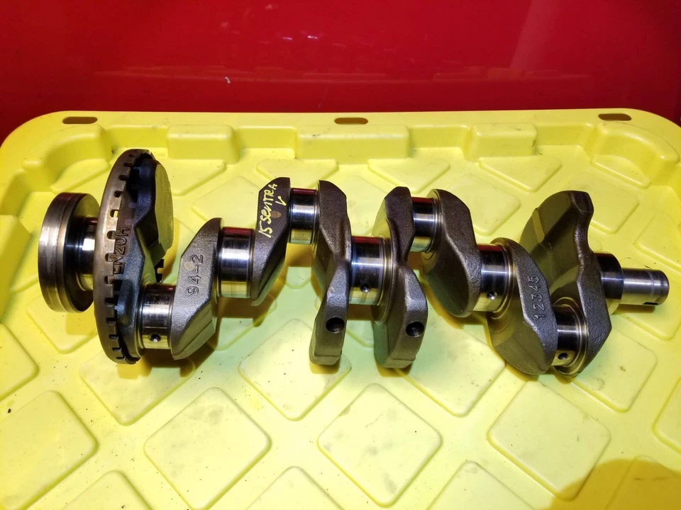 Cigüeñal Nissan Sentra 13-16 1,8 L OEM Foto 2 de 4