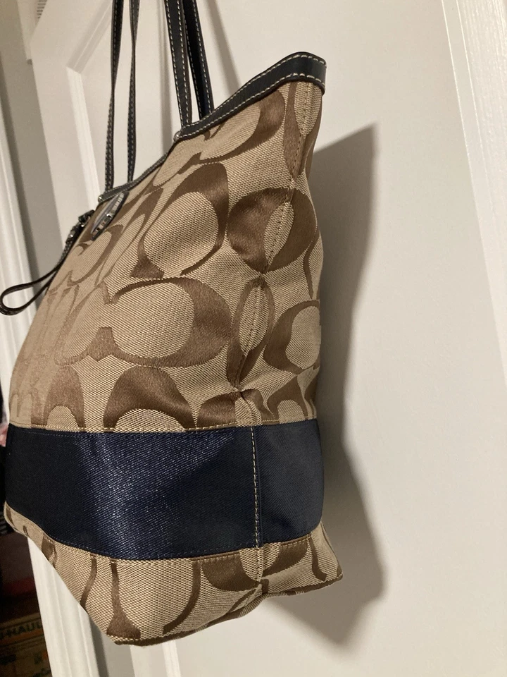 Coach Sig. Bolso de Mano/Hombro Grande Denim Caqui Marrón Azul Marino a Rayas 23772E - Nuevo con Etiquetas Foto 4 de 4