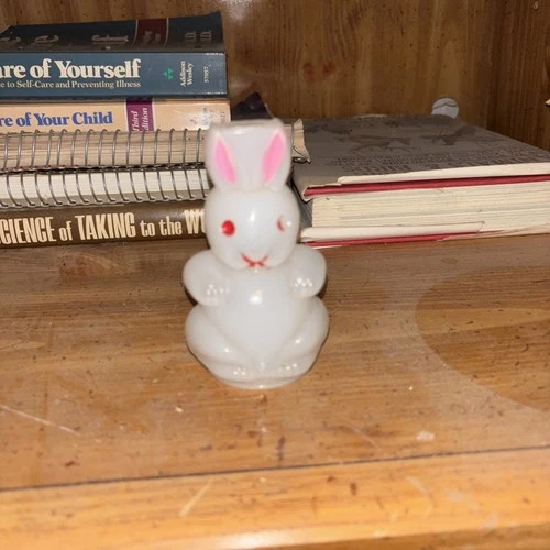 Amico Japan Easter Bunny Milk Glass Only Lantern Lamp piece 1950s RARE (C1A)