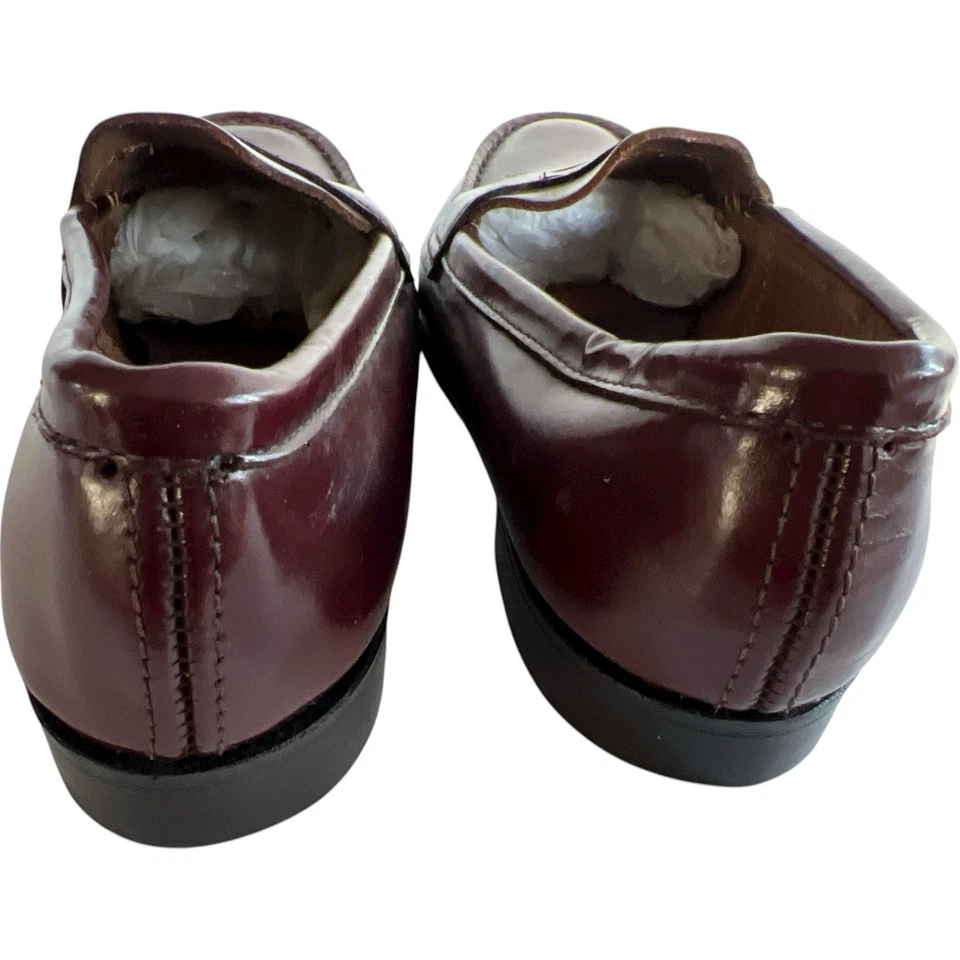 Vintage Bass Leather Burgundy Penny Loafers Women's Slip On Shoes 80’s 7.5B - Image 2 of 4