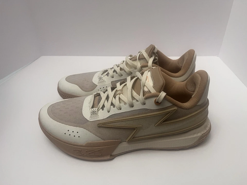 Zapatos de baloncesto LI-NING Wade Flash para hombre talla 9 usados Foto 3 de 4