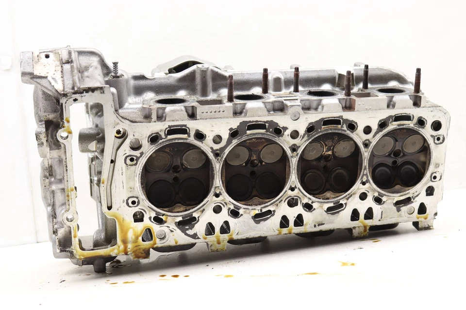 BMW ALPINA B7L 2013-2015 4,4 L - culata de motor derecha 4,4 L 2118167 Foto 4 de 4