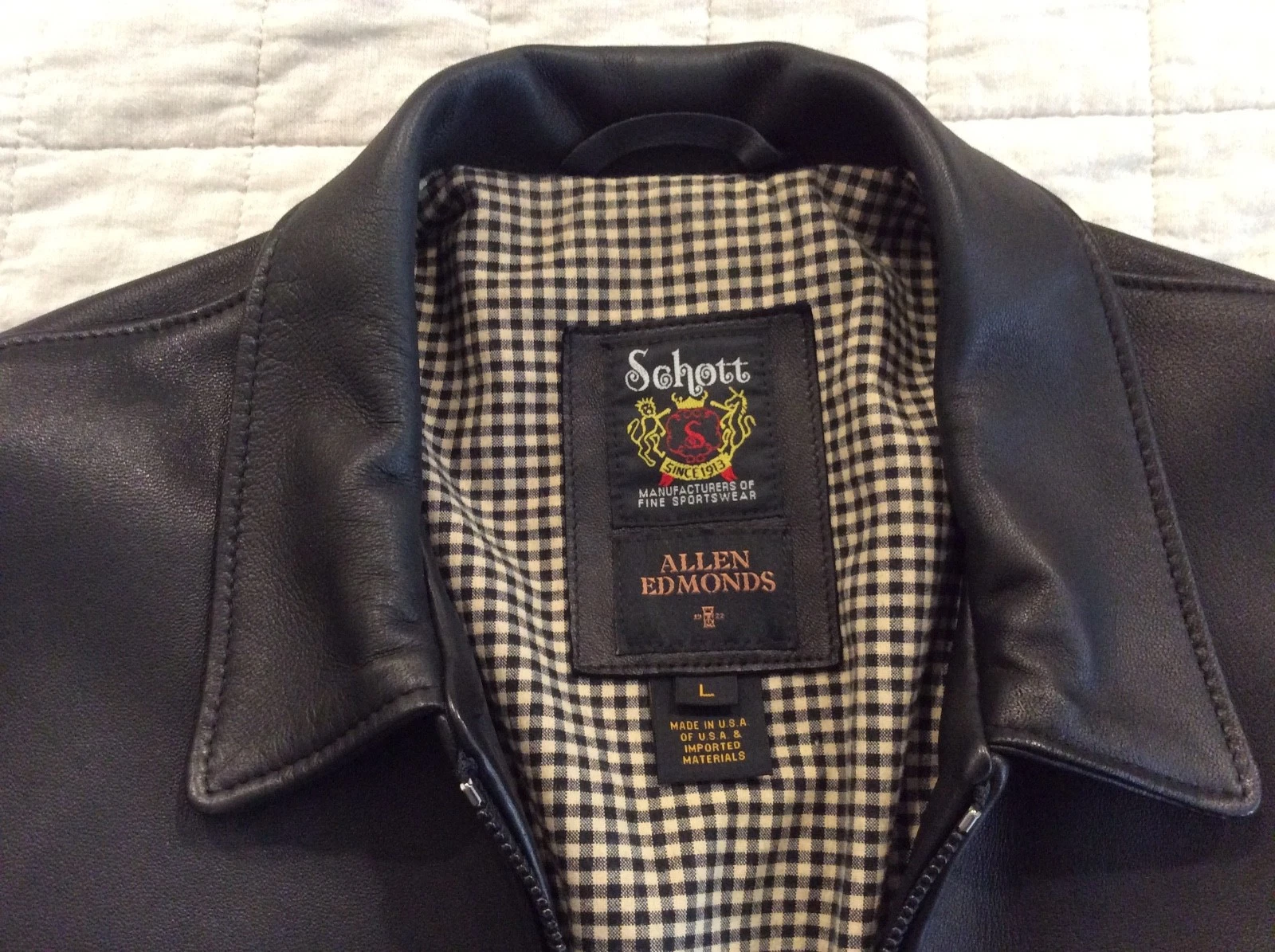 New 2026 SCHOTT NYC Delivery Black Lambskin leather jacket Men's Size L - product detail image 3