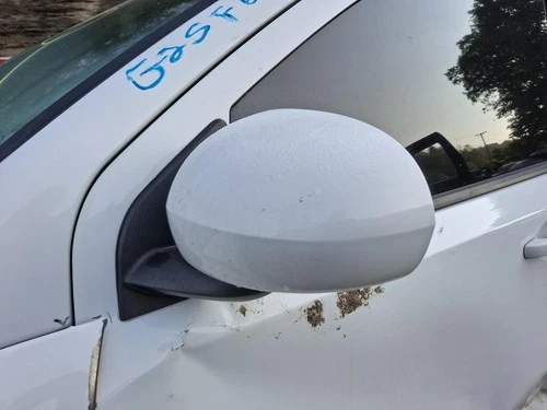 Used Left Door Mirror fits: 2017 Jeep Compass classic style vertical rear door h