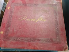 VINTAGE RECORD ALBUM WITH 11 VINTAGE 78 ALBUMS