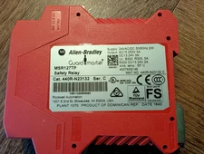 Allen-Bradley 440R-N23132 Guardmaster Safety Relay (B9)