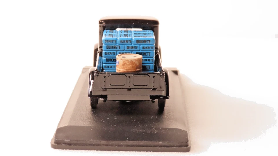 LIGOR 1934 Ford Pick Up Indy Pace car Black scale 1:43 INV# 5004 - Image 4 of 4