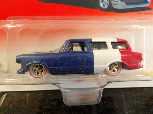 WHITE LIGHTNING 1950's CUSTOM RUMBLUR JOHNNY LIGHTNING THUNDER WAGONS 1:64
