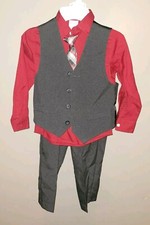 Boys 4 Piece Van Heusen Suit Maroon Size 5