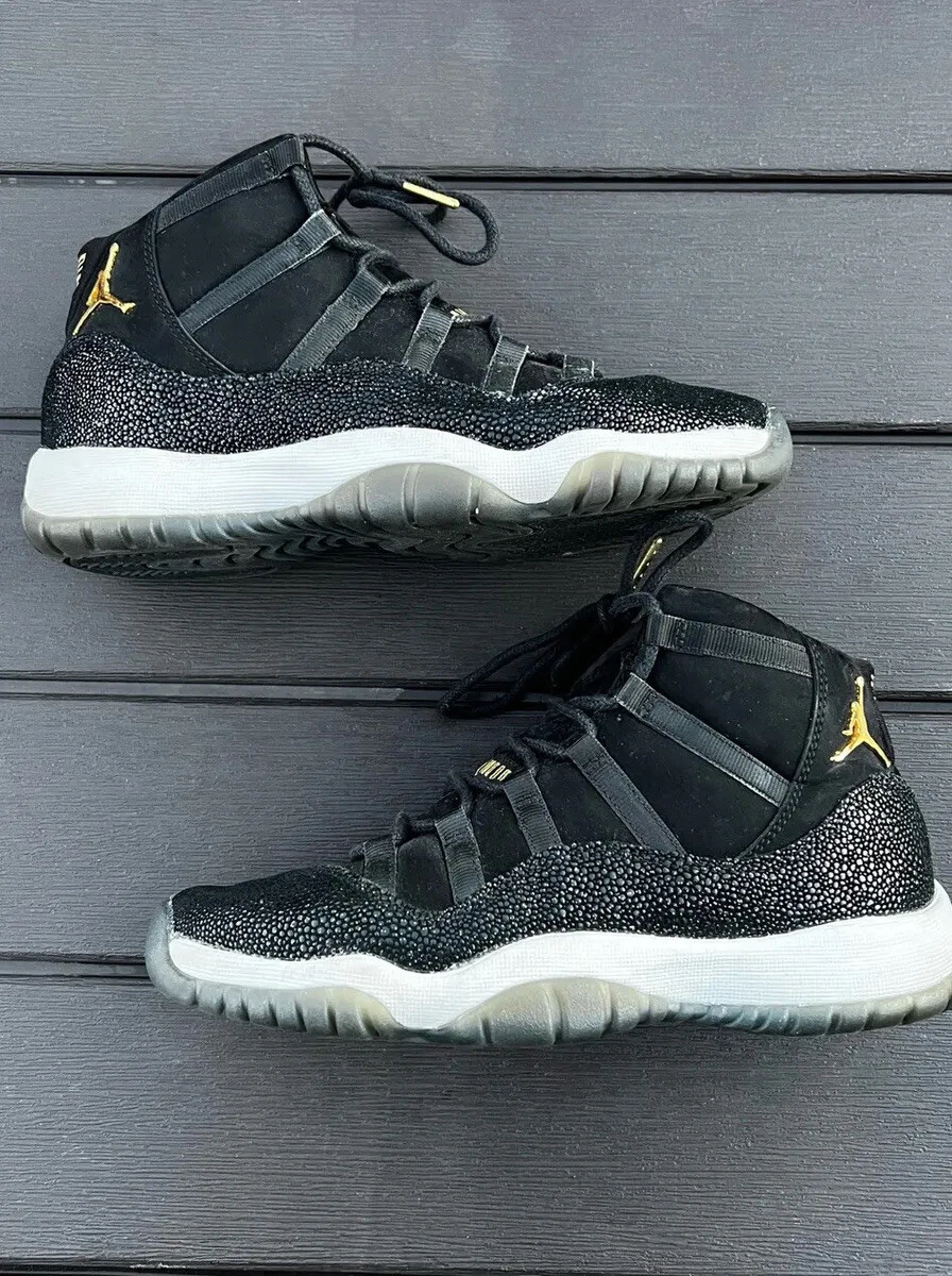 Jordan 11 black white cheap gold