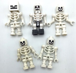 esqueletos de lego