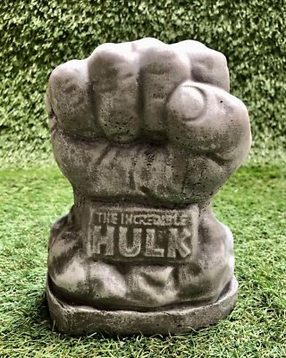 Der unglaubliche Hulk Faust Beton Garten Skulptur Rasen Ornament Frostschutz
