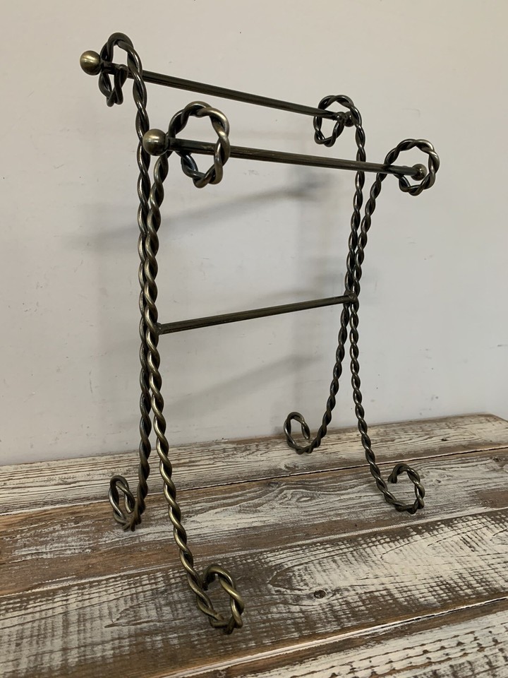 Twisted Antique Gold Wrought Iron Free Standing Vanity Top Towel Stand