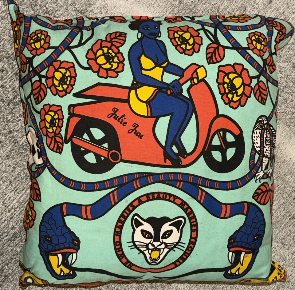 Julie Juu Limited Edition Decorative Pillow – Colorful Art Print – 60x60cm - Image 2 of 2