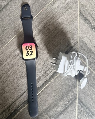 Apple Watch SE GPS 44mm Midnight Aluminum Case with M/L Midnight 