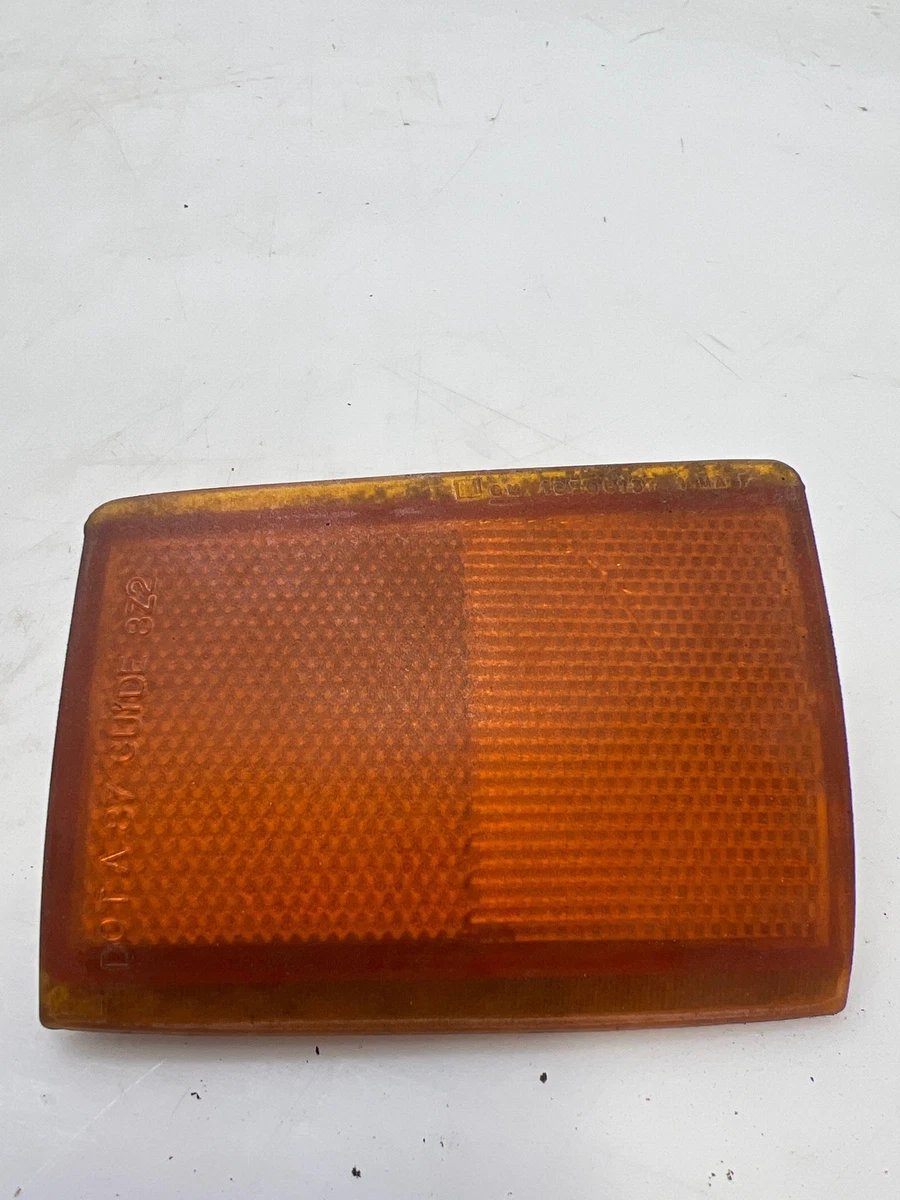 1988-1993 Chevrolet GMC Suburban Single OEM Front Left Side Marker 