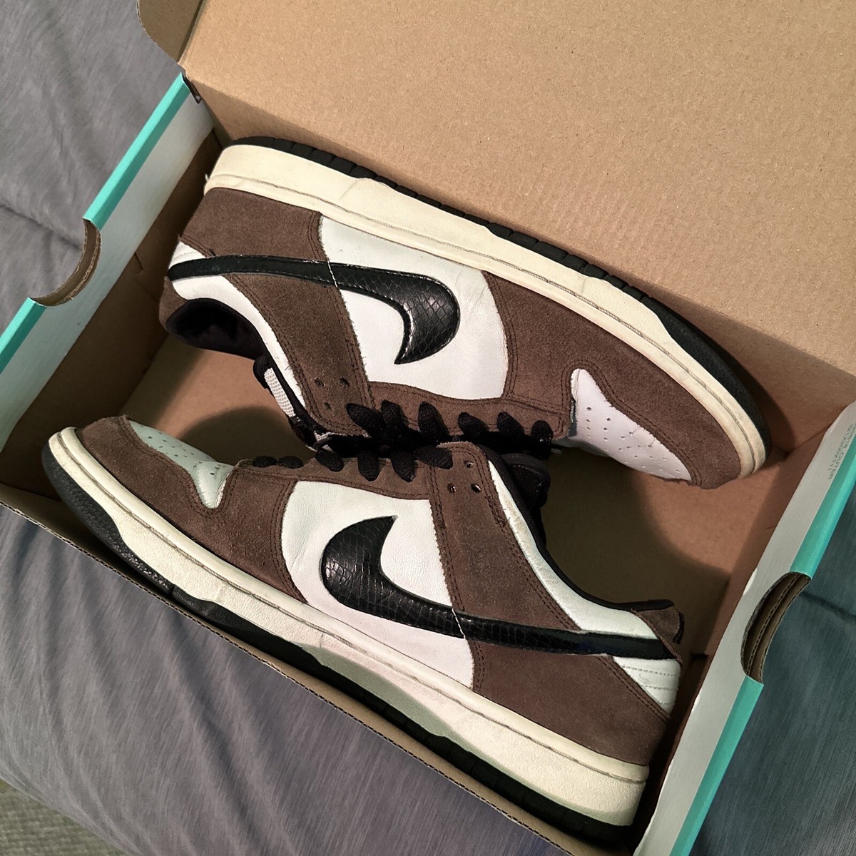 Nike SB Dunk Low White Black Trail End Brown Men Size 9M Nike SB Dunk Low White Black Trail End Brown Men Size 9M