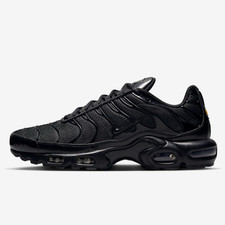 nike 720 black footlocker