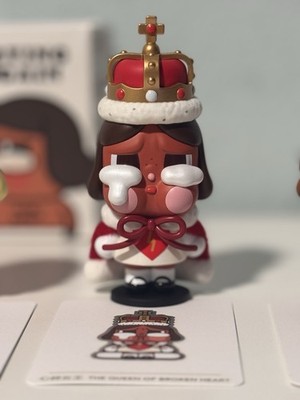 POP MART CRYBABY Series Queen of Broken Hearts 1/288 Super Secret Edition