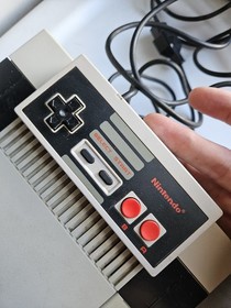 Consola Nintendo NES Original Controlador Zapper Parque Jur&aacute;sico Batman Juego Paquete