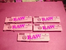 RAW ROLLING PAPERS WITH  TIPS