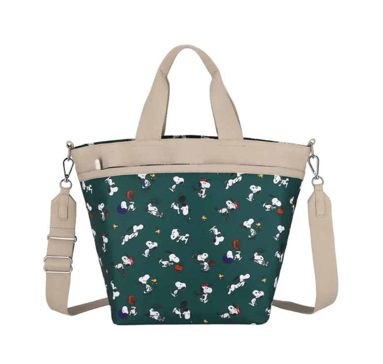 ★LeSportsac★ Snoopy and Woodstock Green Bucket Tote Bag 11 LeSportsac Snoopy & Woodstock Green Bucket Tote Bag 1116