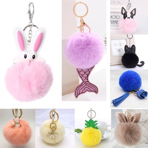 2020 New Cute Pineapple Fur Ball Keychain Bag Car Pendant Keyring Birthday Gifts