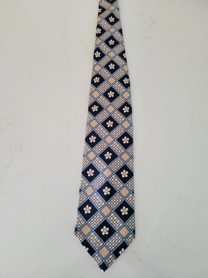 Lote de (3) Corbatas de Poliéster de Seda - Carriage Cravat Brittania - Geométricas - De Colección Foto 2 de 4