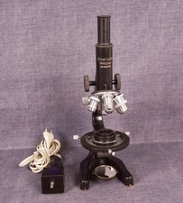 Ernst Leitz Wetzlar Mikroskop No. 382676 - 4 Objektive - APO