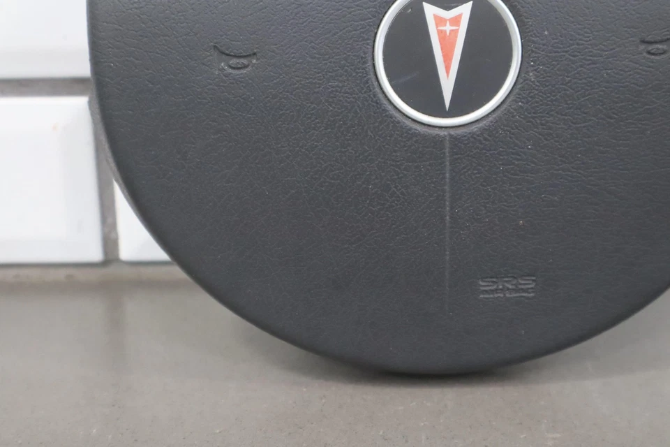 2004-2006 Pontiac GTO Driver Steering Wheel Air Bag W/Black Trim Foto 3 de 4