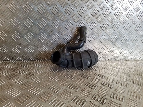 Opel Astra G 2002 Diesel 1kW Ansaugrohr Ansaugschlauch Turbolader 24441600