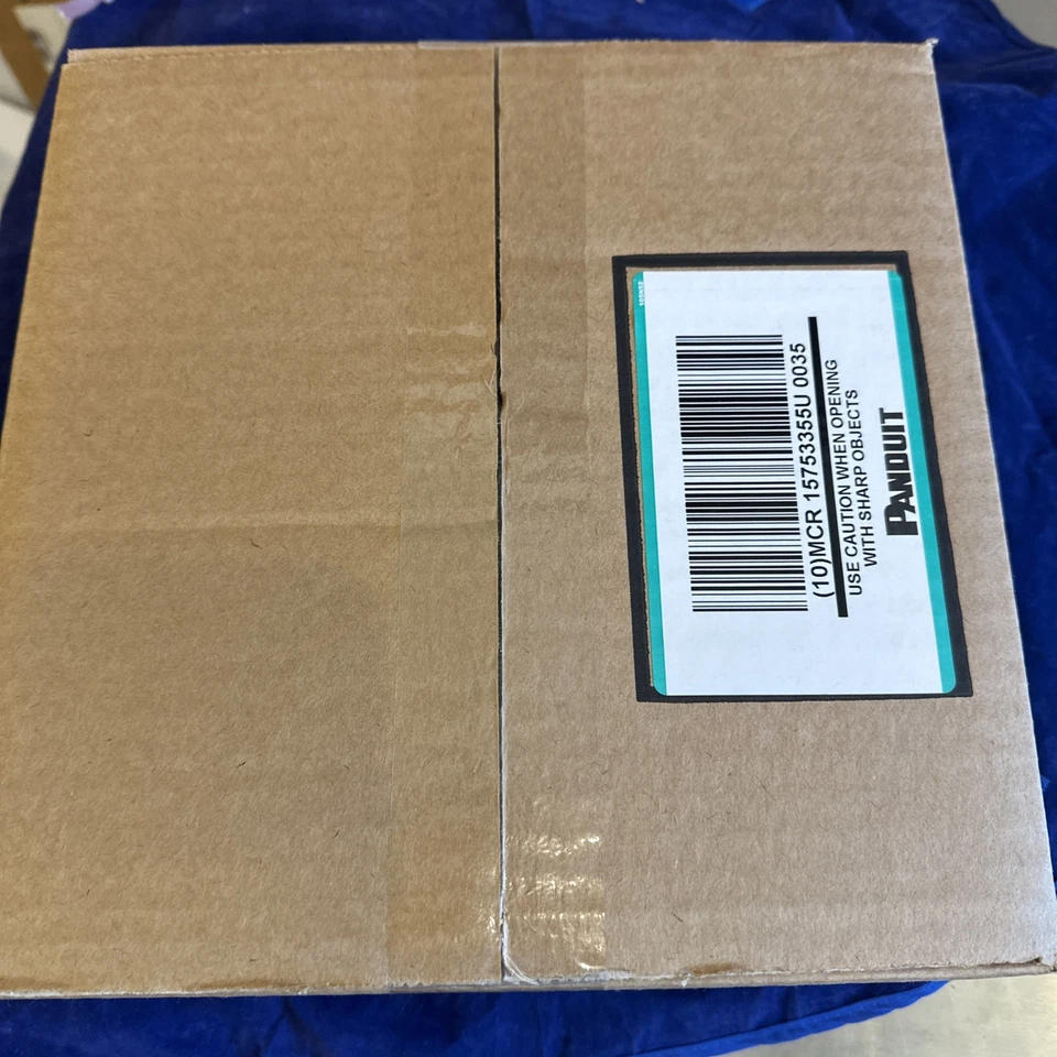 NEW 10 Pack Panduit / NetKey NK6PC10BUY Cat 6 UTP RJ45 10' Blue Patch Cord - Image 2 of 3