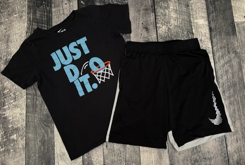 Nike Under Armour Lote de 8 piezas Niños SS Camisas Prendas para el torso Pantalones Cortos Conjuntos Talla Pequeña 6/7 Foto 4 de 4