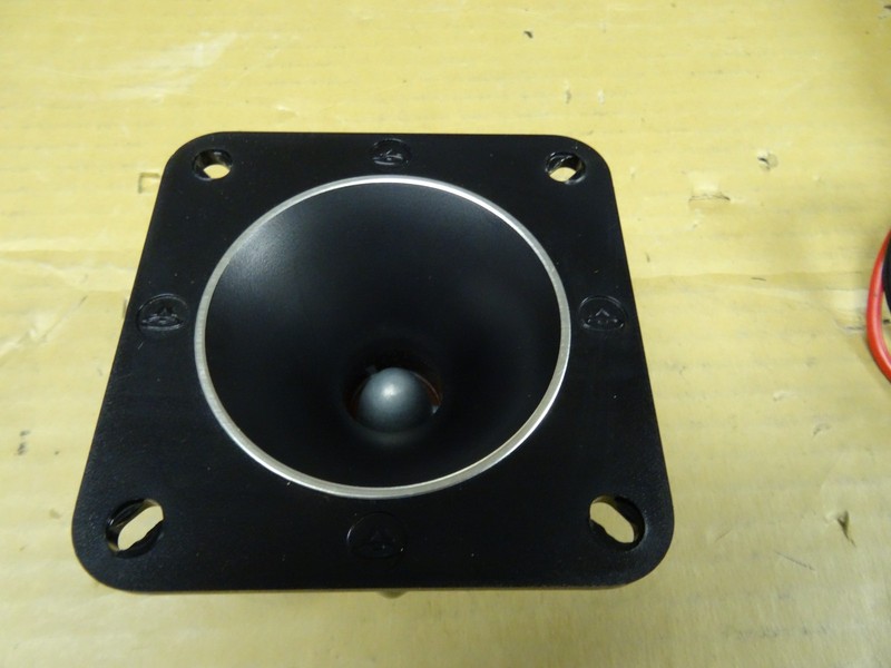 Cerwin Vega D5 original Tweeter. Fits   D7 D9 and other Cerwin Vega