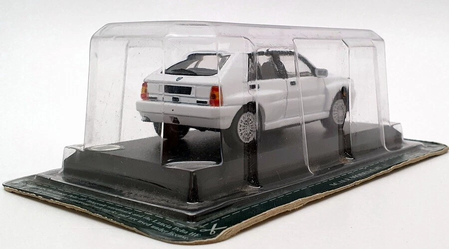 Coche modelo Altaya escala 1/43 AL1920G - Lancia Delta HF Integrale - blanco Foto 2 de 2