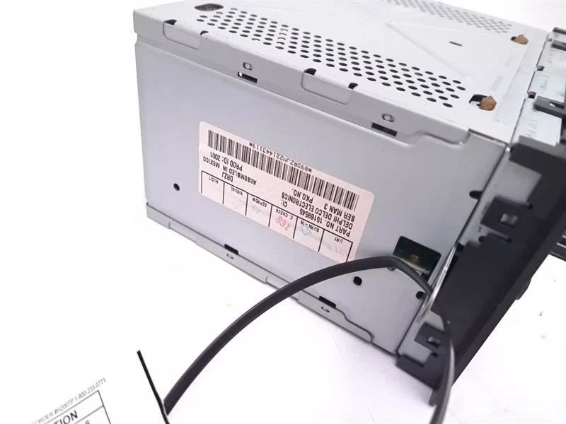 RADIO CD GPS SCREEN NAVIGATION fits CHEVROLET TRAILBLAZER 2002-03 OEM 15169545 - Image 3 of 4