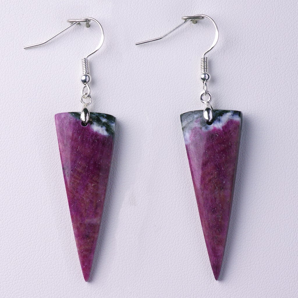 Boucles d'oreilles RUBIS 56,76 CT - Référence Joaillerie A24-310 de couleur rouge