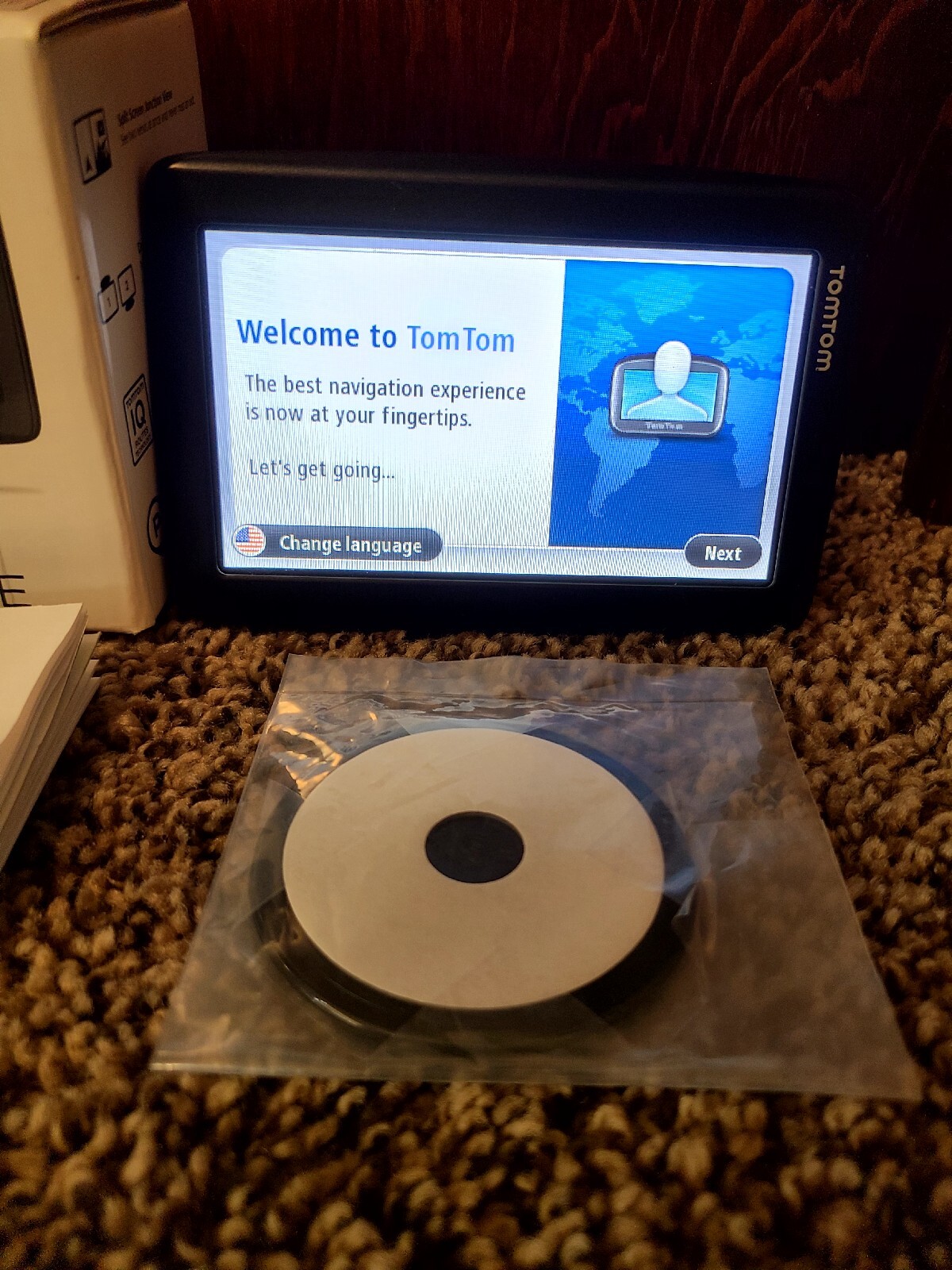 TomTom GPS Navigation Model 4EN52 Z1230 5" Wide Screen W/ Mount Bundle Used eBay