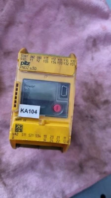 Pilz 751330 Safety Relay for Industrial Automation — Contactors & Relays