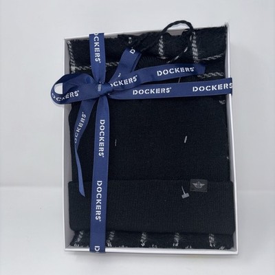 Men's Dockers Flat Knit Beanie Hat And Grid Scarf Cold Weather Boxed Set.