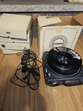 Vintage Kodak 800 Carousel Projector With 4 Slide Trays Has Cords Fully Working