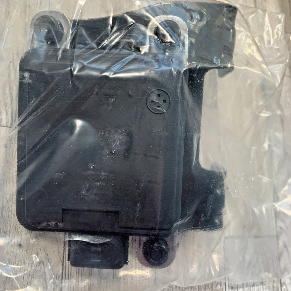 Hyundai Sonata Radar 99110L0000 OEM NEW 2019–2023 Adaptive Cruise Sealed - Image 3 of 4