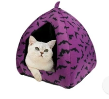 Pet Hideaway/Hut Halloween Theme Pet Cat Bed  Soft Tent Spooky Purple Bat