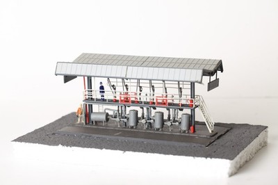 Kibri H0 Öllager Tankstelle  Abfüllstation Haniel auf Platte 16x25 cm (352927)