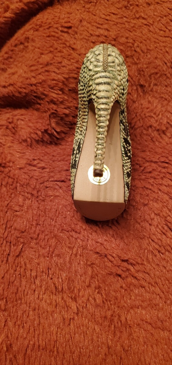 Alexander McQueen Savage Beauty Armadillo Shoe Heel Ornament